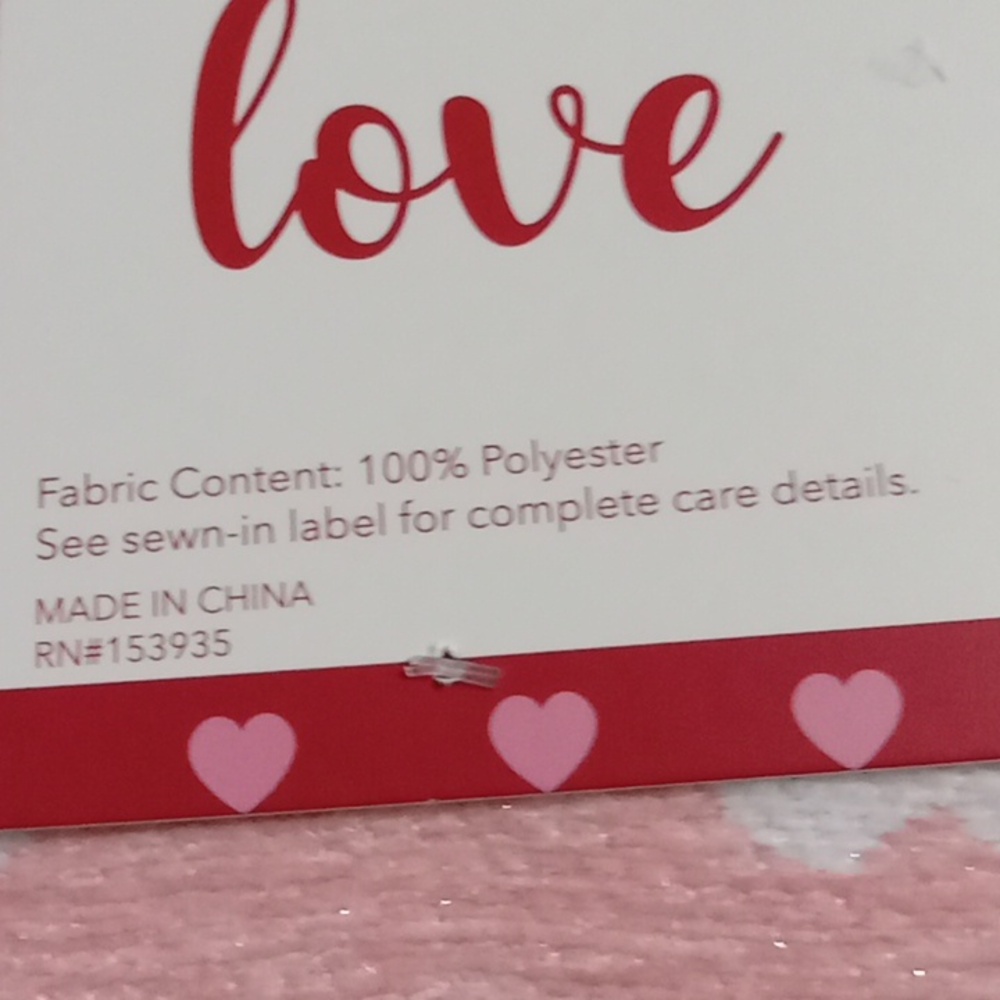 Pink Heart Patterned Table Runner 🩷🩷🩷🩷🩷 - Picture 4 of 6